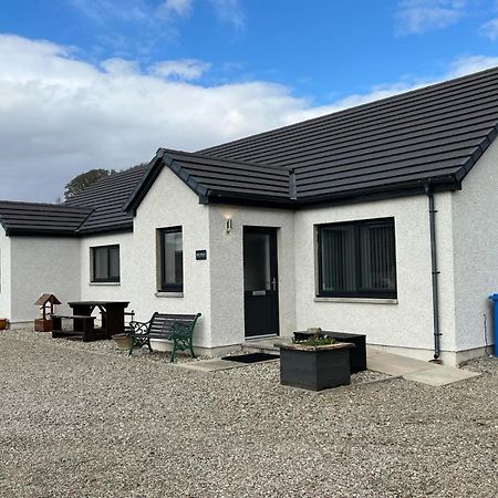 Highland Holiday Lets Lairg Dış mekan fotoğraf